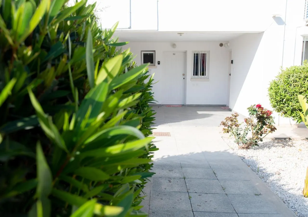 Kypkeys Apartments Voroklini
